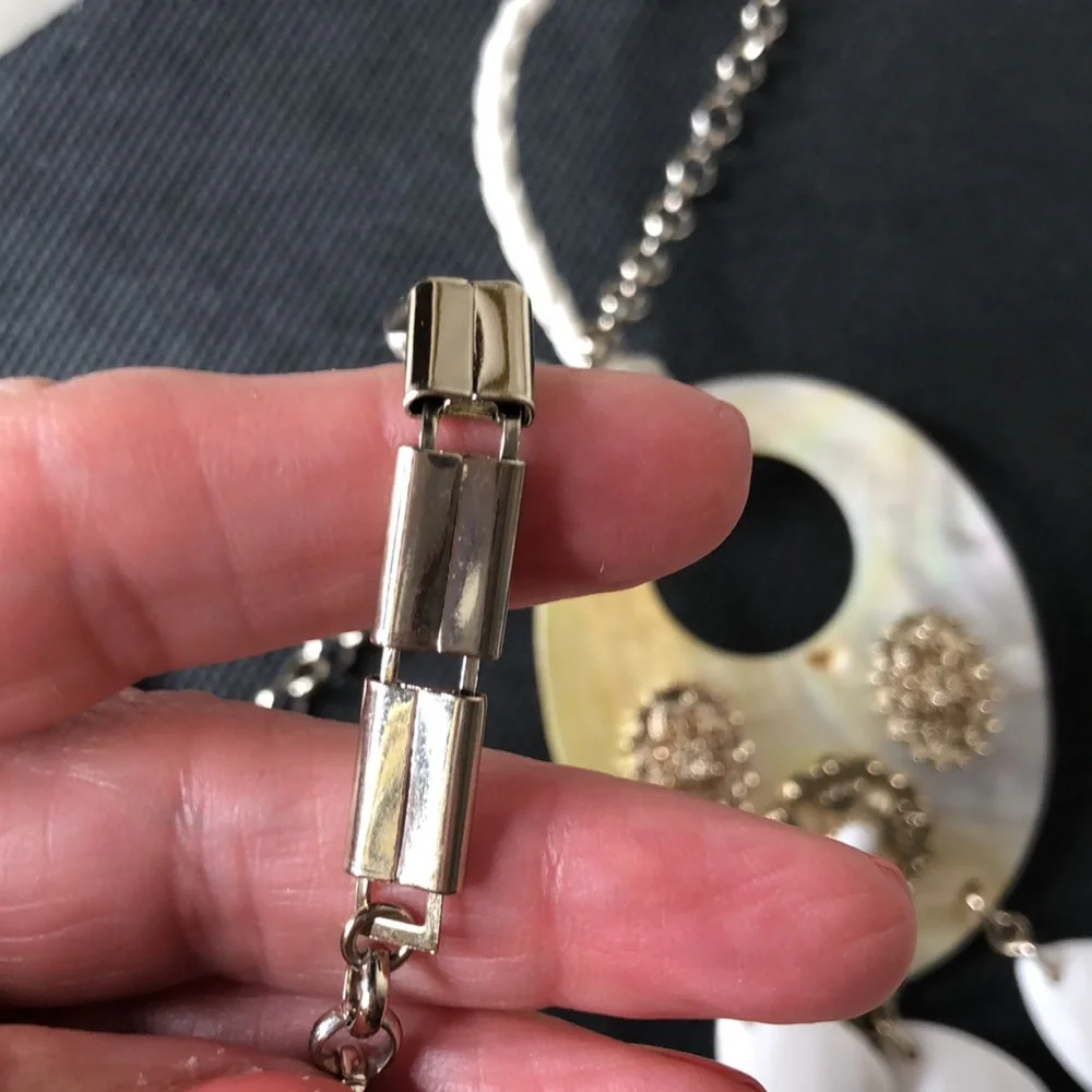 Vintage Necklace- Beads/Mother of Pearl/Faux/Silver Unique Chain - Picture 14 of 17